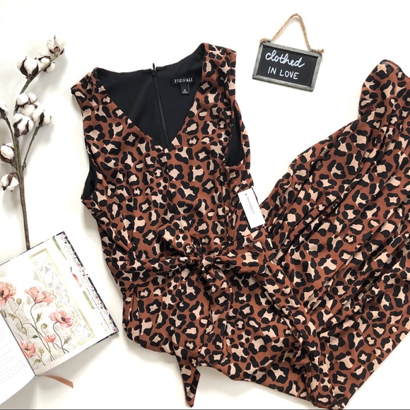 Roz & Ali Pants - New! Roz & Ali Animal Cheetah Sleeveless Jumpsuit